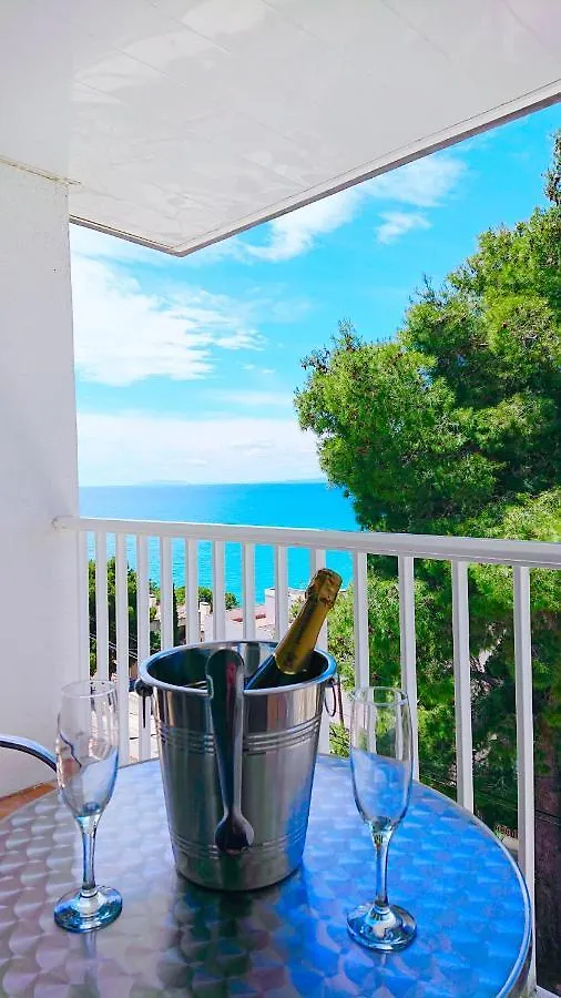 Apartamento Ginette Sunbeach Салоу Испания