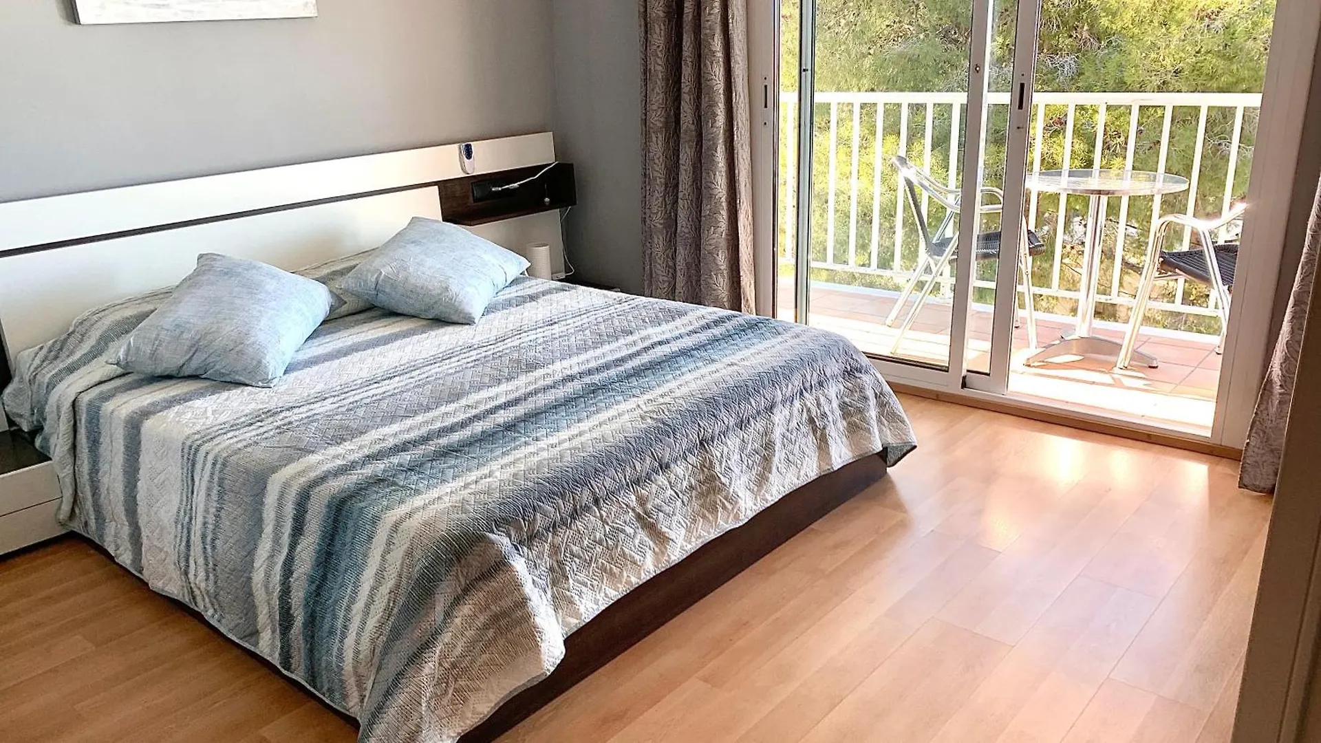 Apartamento Ginette Sunbeach Salou 0*,  Spain